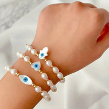 Load image into Gallery viewer, Bracelet pearls evil eye 🧿